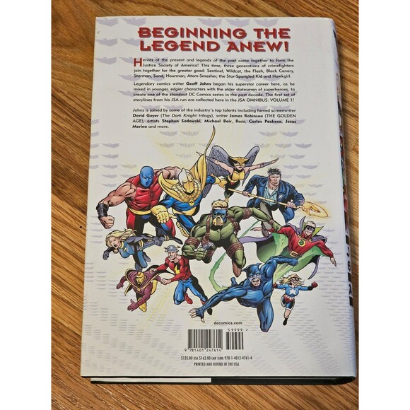 DC Comics JSA OMNIBUS Volume 1 - Picture 2 of 3